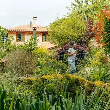 Casa De Lujo En La Ribeira Sacra Dom wakacyjny *